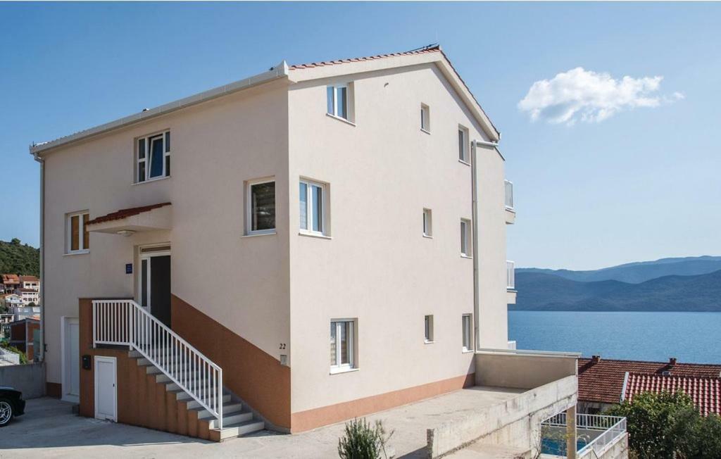 Apartman Sutalo Komarna Exterior foto